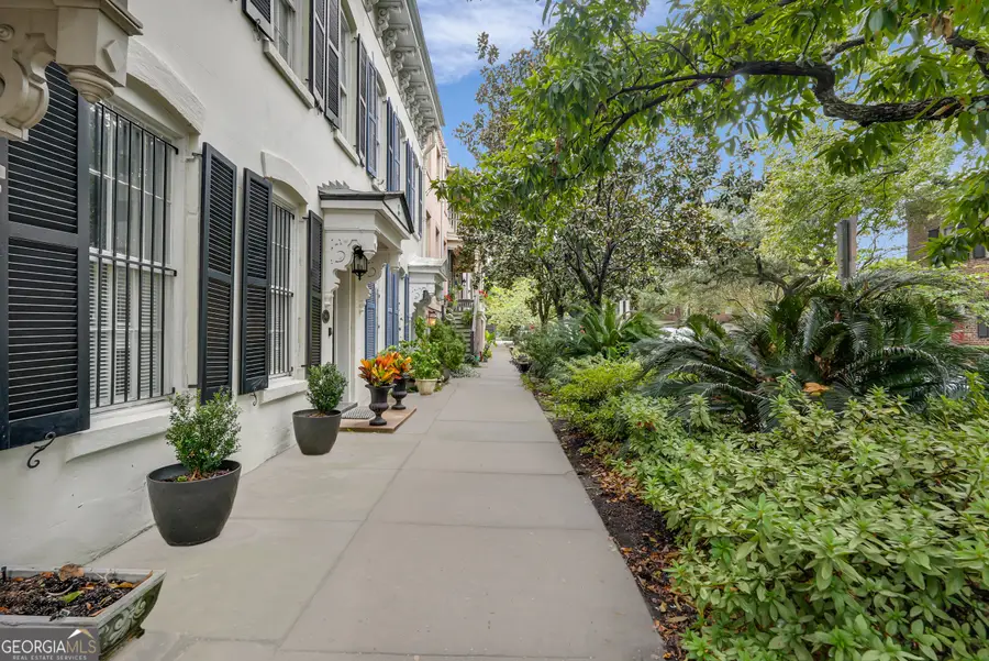 216 W Gaston Street, Savannah, GA 31401 - Image #3