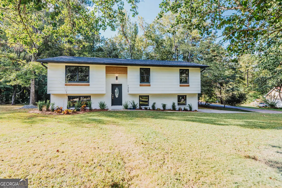 1369 King Arthur Drive, Macon, GA 31220 - Image #1