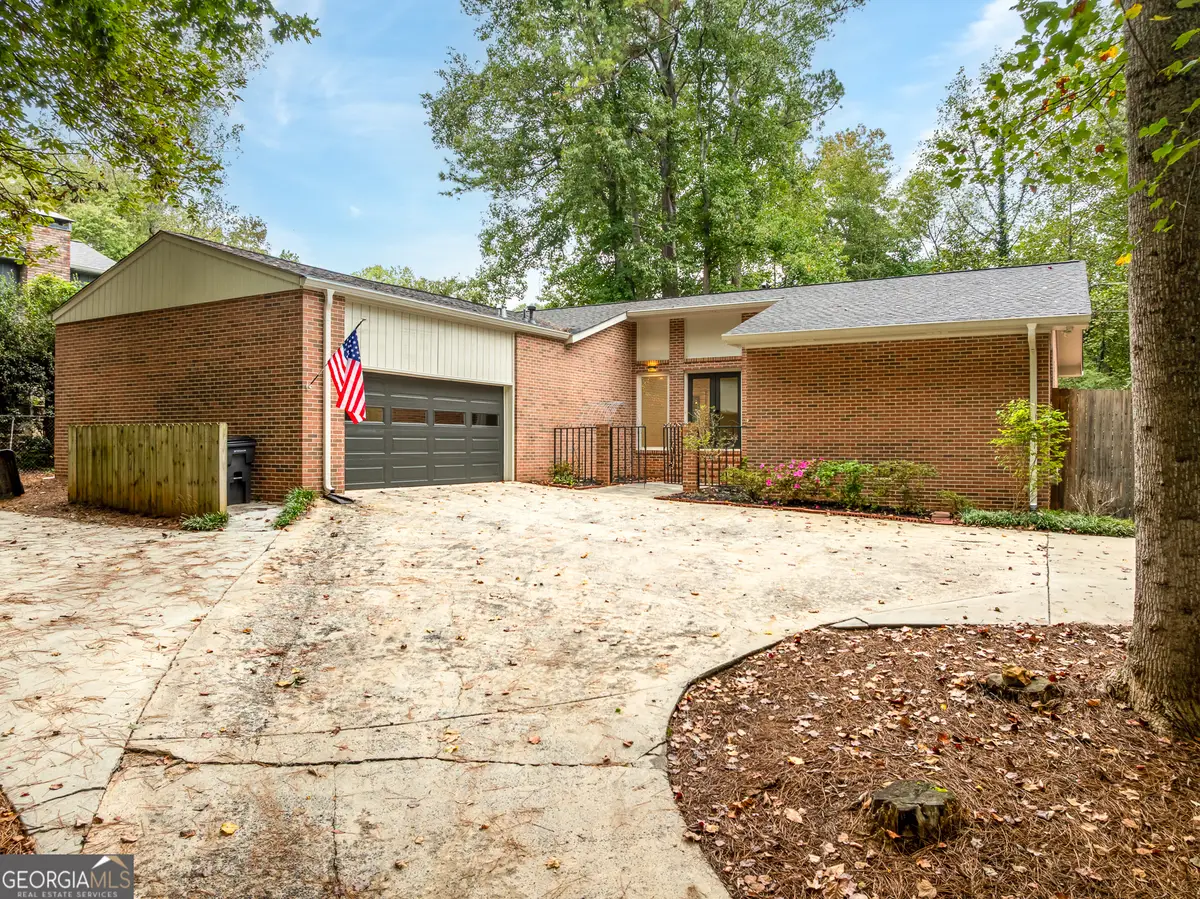 3290 Custer Lake Drive Nw, Marietta, GA 30064 - Image #1
