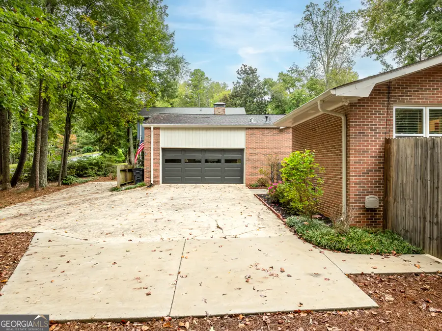 3290 Custer Lake Drive Nw, Marietta, GA 30064 - Image #3