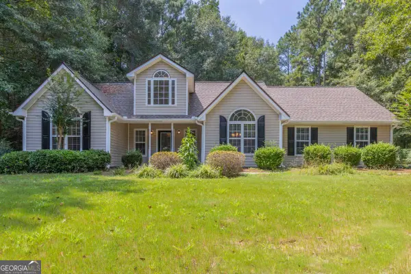431 Windermere Drive, Loganville, GA 30052