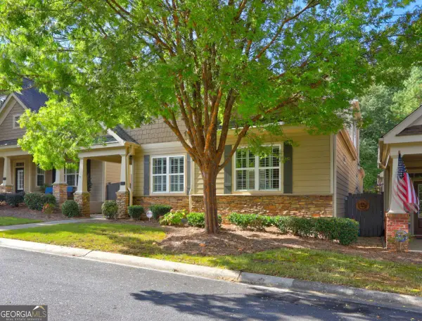 344 Glens Way, Woodstock, GA 30188