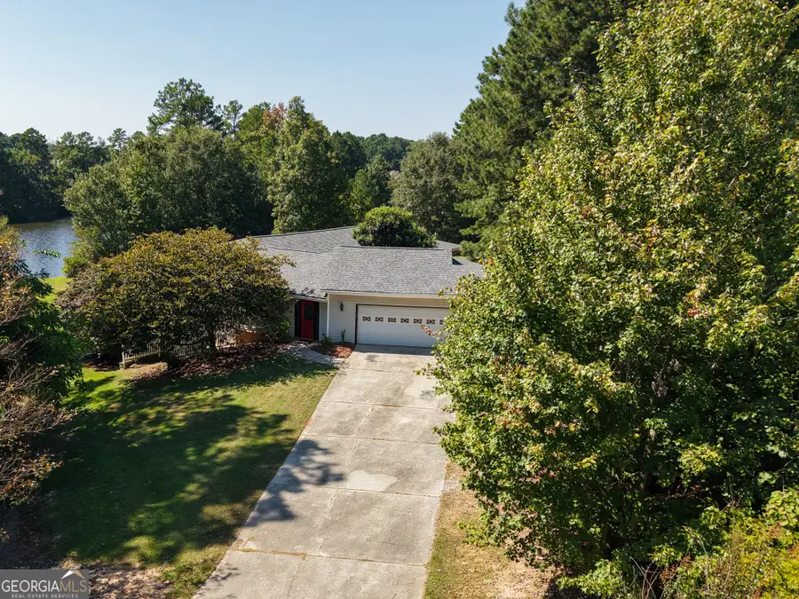 135 Knights Court, Fayetteville, GA 30215 - Image #3