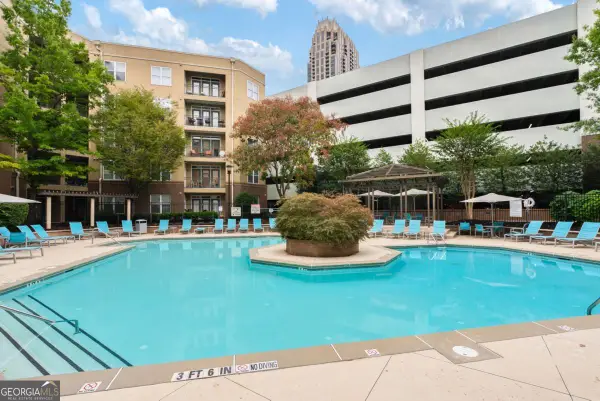 390 17th Street Nw #6057, Atlanta, GA 30363