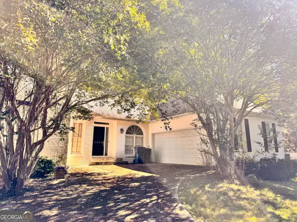 2028 Lakewood Circle, Grayson, GA 30017