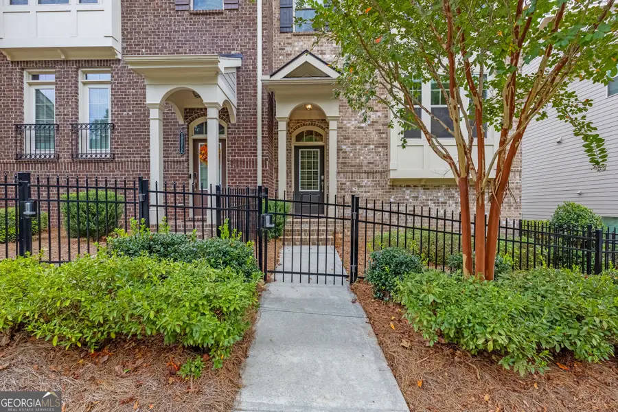 10016 Jack Drive, Roswell, GA 30076 - Image #2