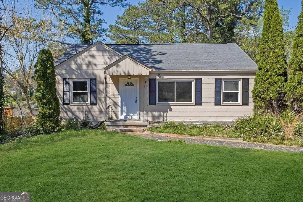 1761 Venetian Drive Sw, Atlanta, GA 30311 - Image #1