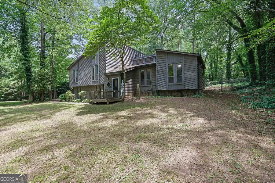 361 Gordon Valley Lane Sw, Mableton, GA 30126 - Image #2