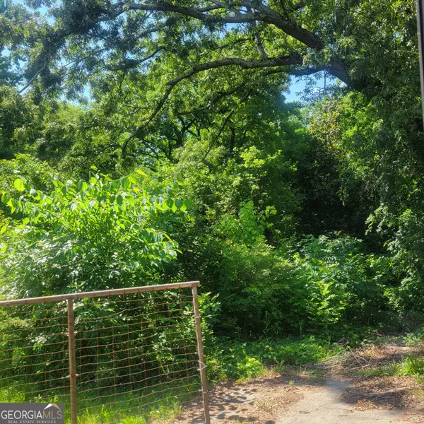 1220 Bolton Road, Atlanta, GA 30331