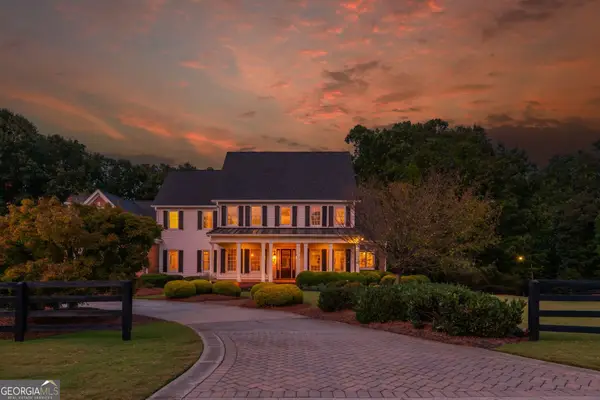 220 Edwards Brook Court, Canton, GA 30115