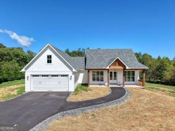 124 Meadow Brooke Lane, Young Harris, GA 30582