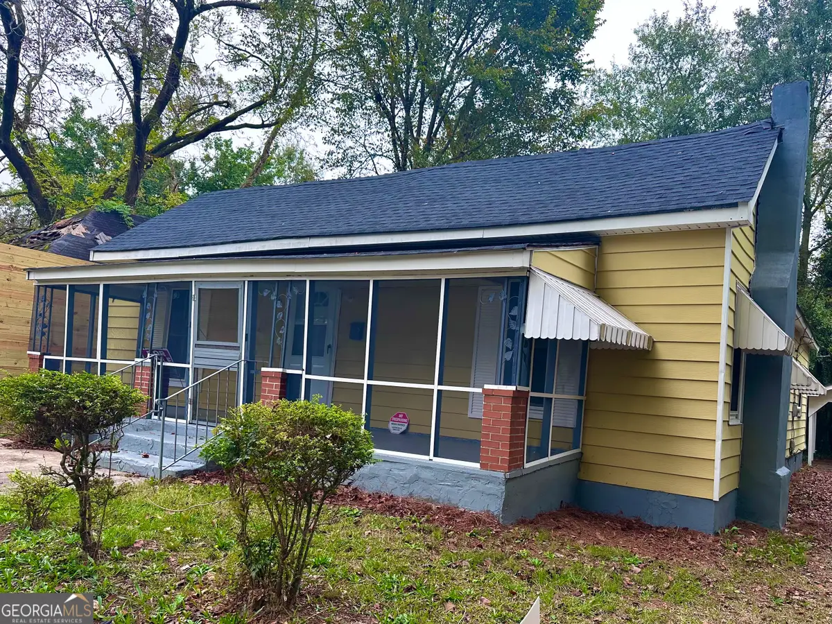 107 1st Street, Barnesville, GA 30204 - Image #1