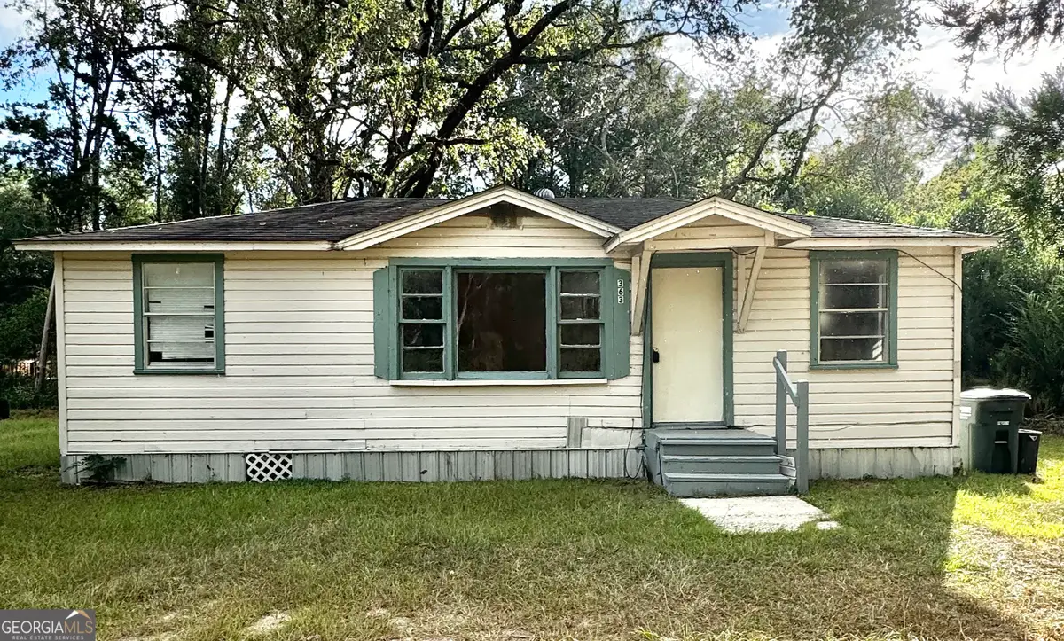 363 W Brazell Street, Reidsville, GA 30453 - Image #1