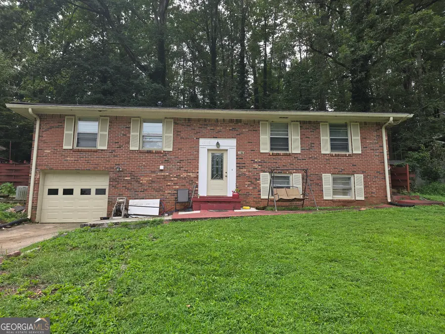 3276 Pin Oak Circle, Doraville, GA 30340 - Image #2