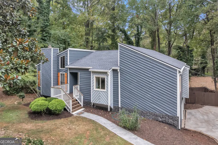 766 Lost Creek Circle, Stone Mountain, GA 30088 - Image #2