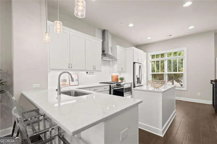 4335 Parkside Place, Atlanta, GA 30342 - Image #3