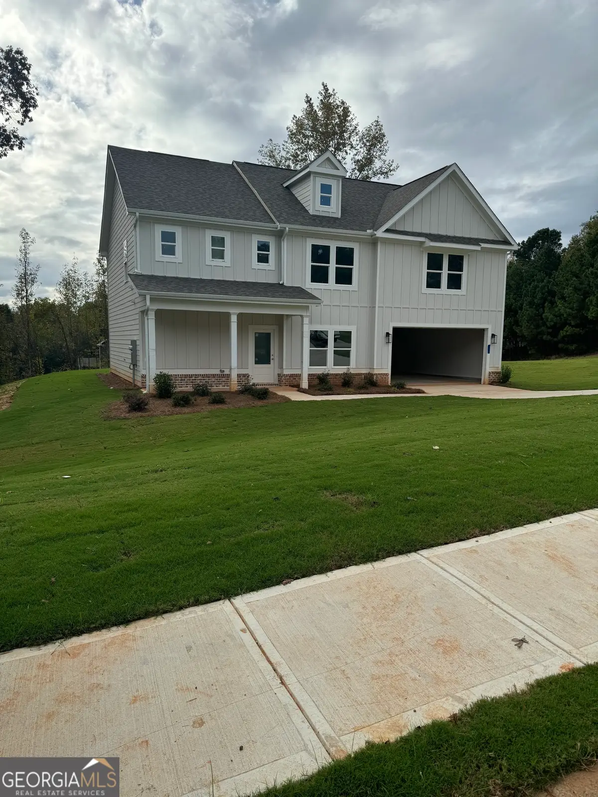 162 Delightful Way #28, Winder, GA 30680 - Image #1