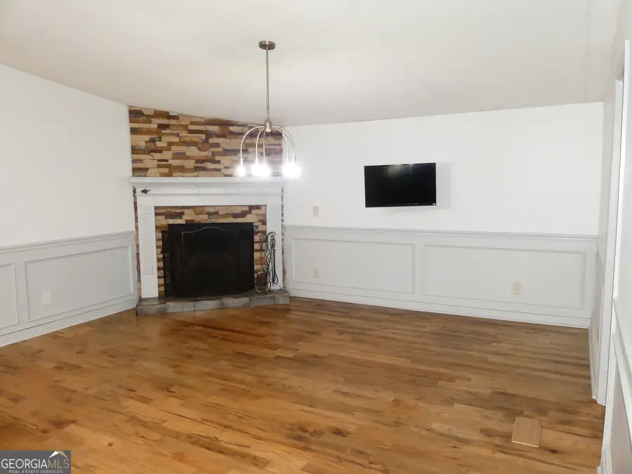 7012 Blueberry Ridge Se, Acworth, GA 30102 - Image #2