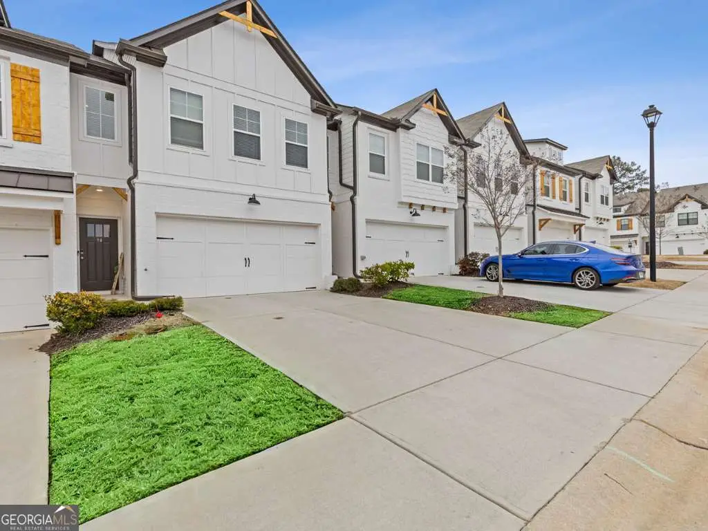 94 Garrison Drive, Winder, GA 30680 - Image #1