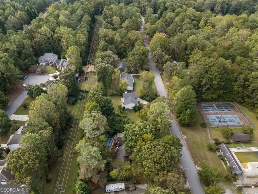 2612 Marcia Drive Sw, Lawrenceville, GA 30044 - Image #3