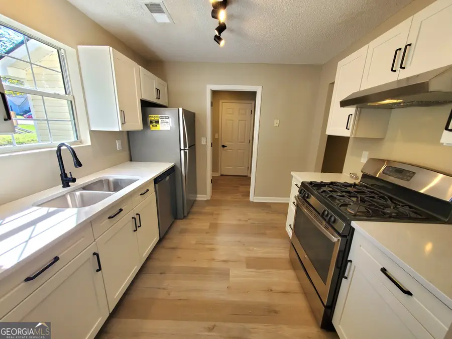 72 W Sellers Street, Jasper, GA 30143 - Image #3