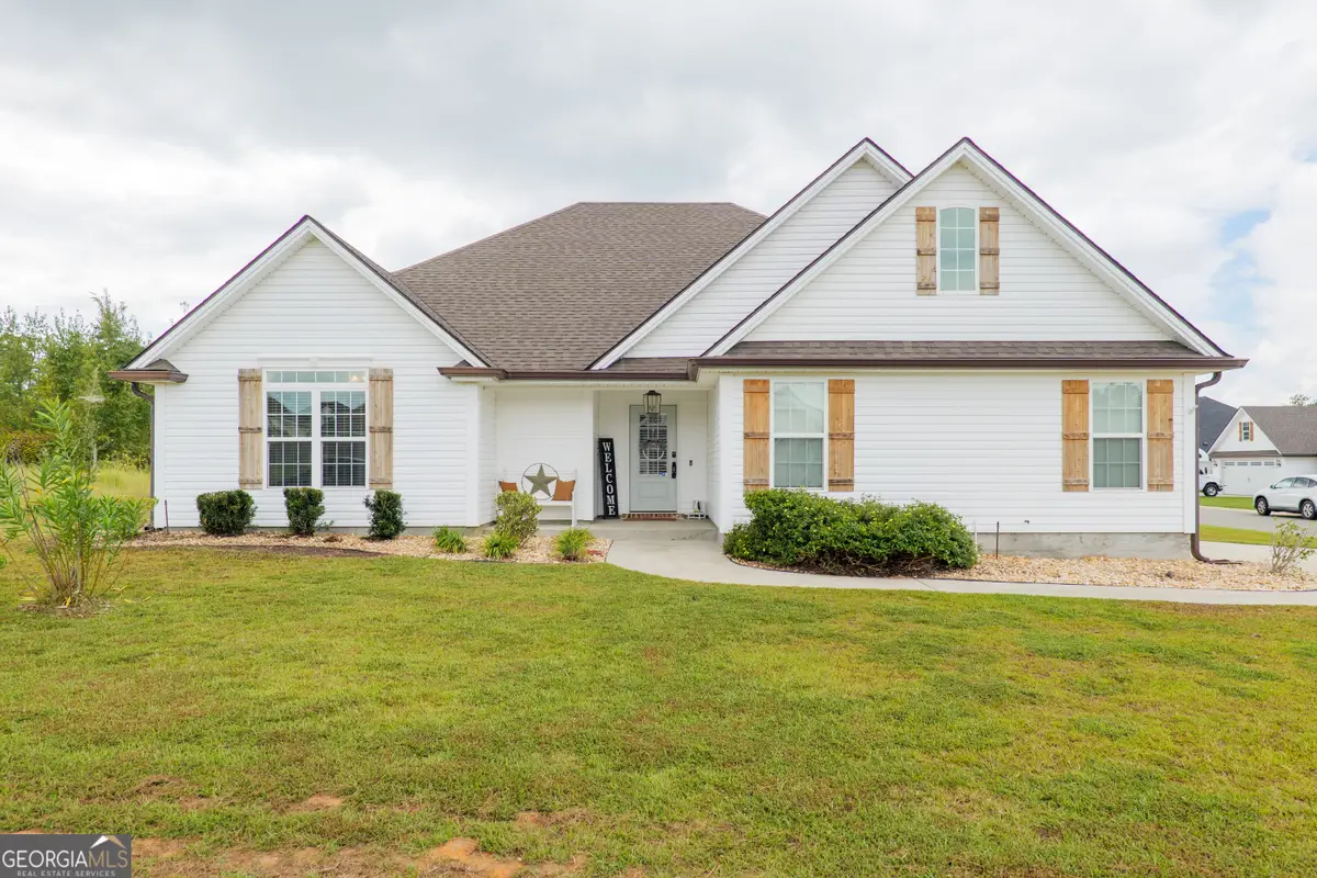 3830 Landings Circle, Hahira, GA 31632 - Image #1