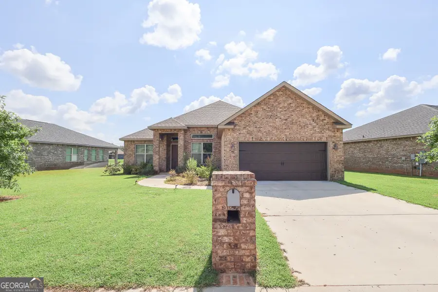 110 Gwendolyn Avenue, Perry, GA 31069 - Image #2