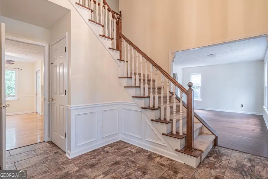 3142 Brooks Drive, Snellville, GA 30078 - #2