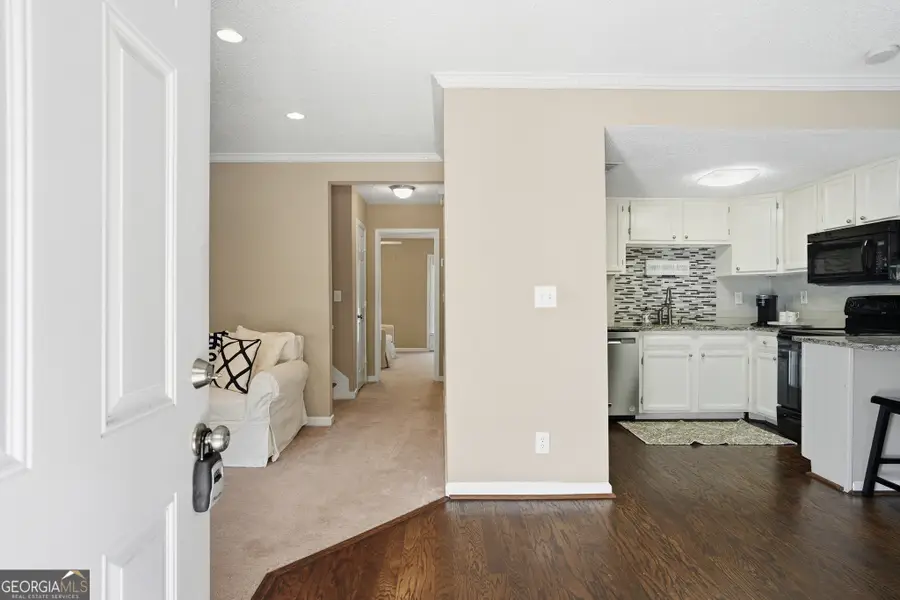 1052 Sasha Lane, Roswell, GA 30075 - Image #3