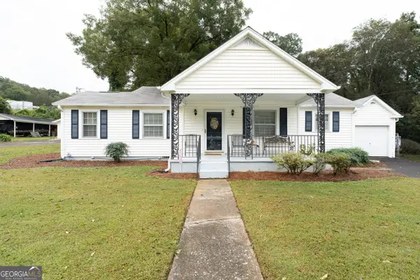 13 Spring Circle Se, Lindale, GA 30147