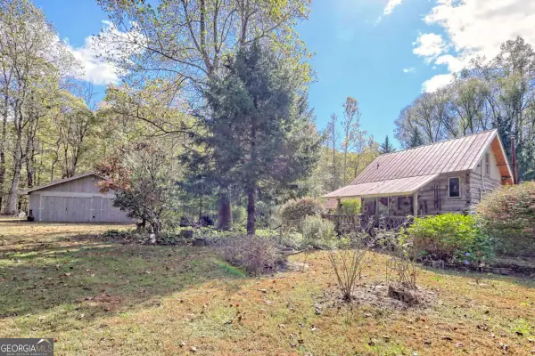 1064 Muskrat Creek Road, Hayesville, NC 28904