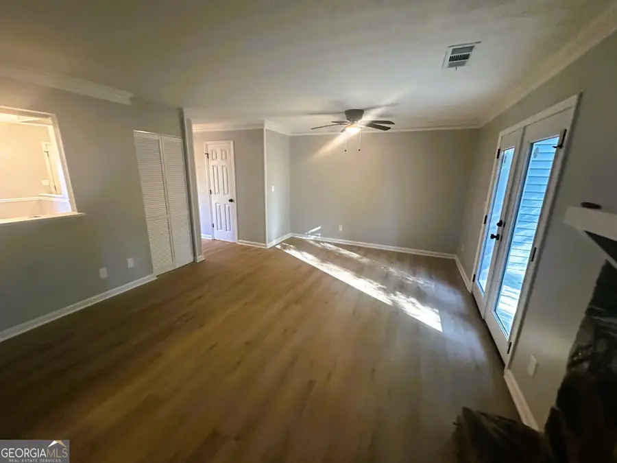 1084 Huntington Trace Se, Smyrna, GA 30082 - Image #3