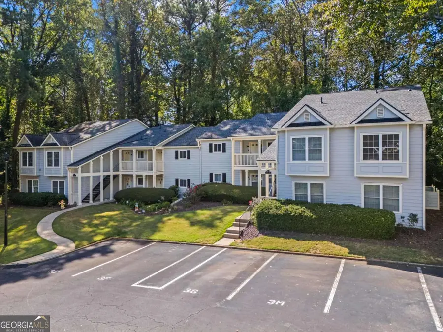 36 Doranne Court Se, Smyrna, GA 30080 - Image #2