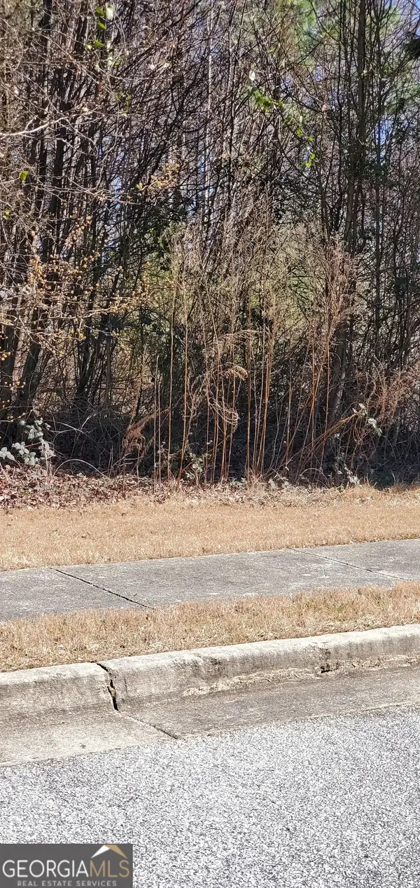 3452 Tiffany Cove Drive, Loganville, GA 30052