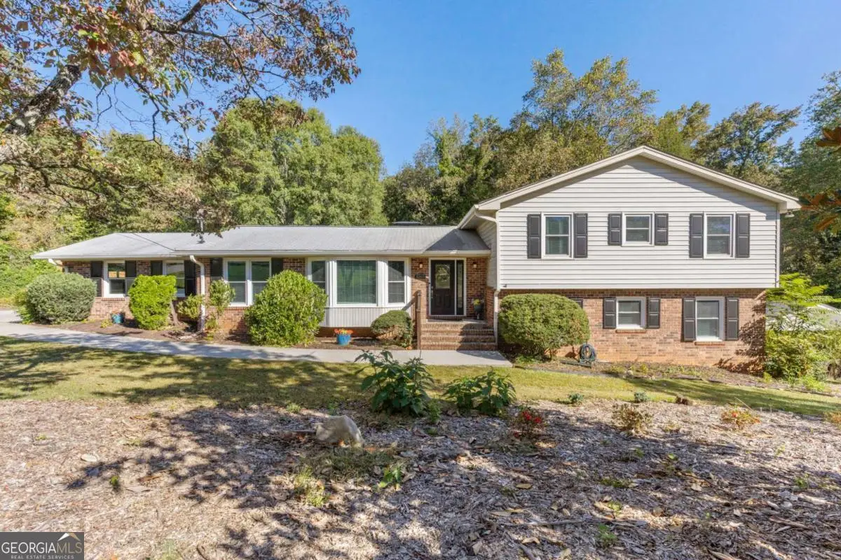 3265 Beechwood Drive Se, Marietta, GA 30067 - Image #1