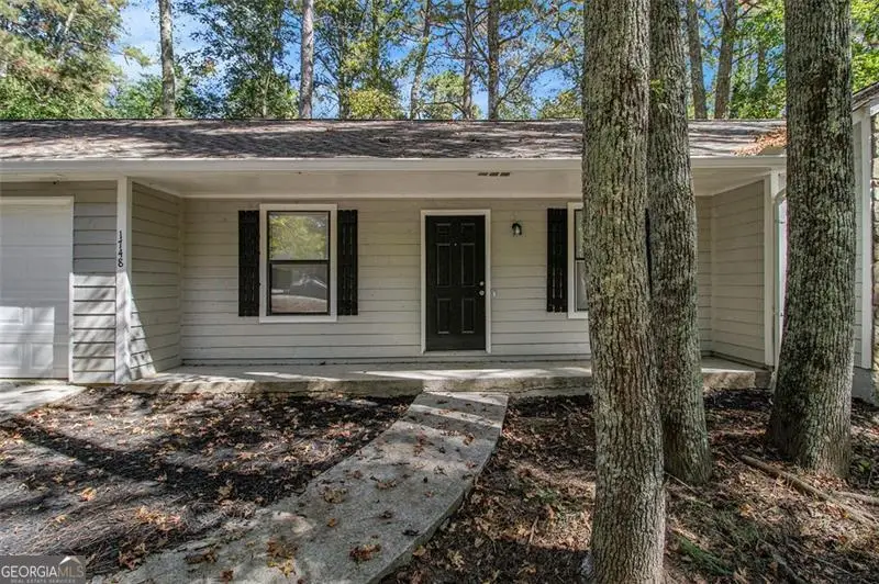 1748 Charmeth Road, Lithonia, GA 30058 - Image #3
