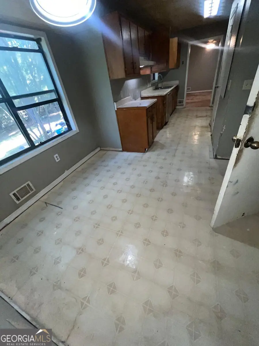 4380 Cary Drive, Snellville, GA 30039 - Image #3