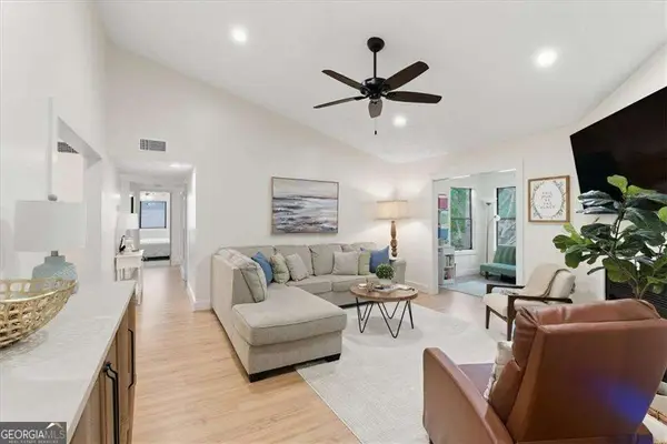 708 Parkaire Crossing, Marietta, GA 30068