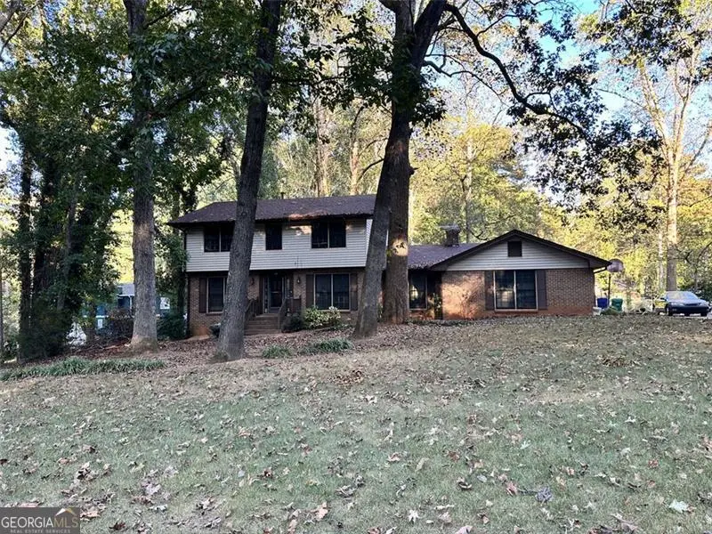 648 Bralorne Drive, Stone Mountain, GA 30087 - Image #1