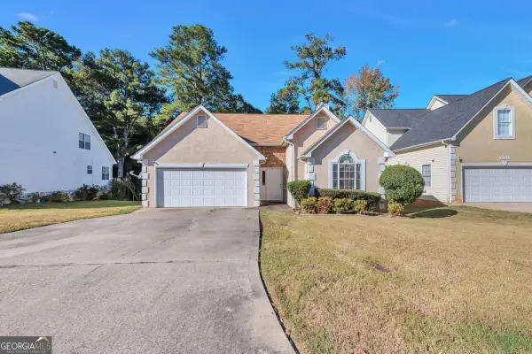 2255 Lake Royale Drive, Riverdale, GA 30296