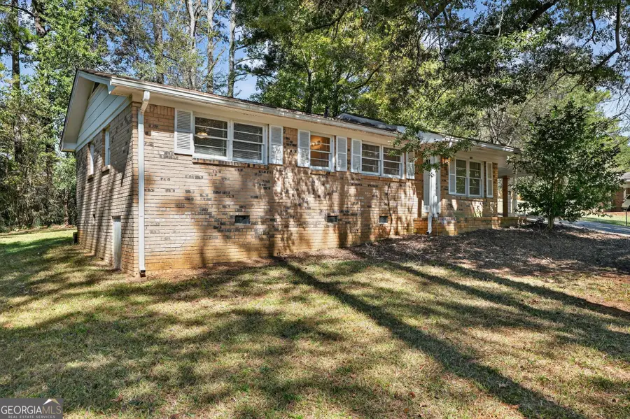 216 Briarwood Drive, Dallas, GA 30132 - Image #2
