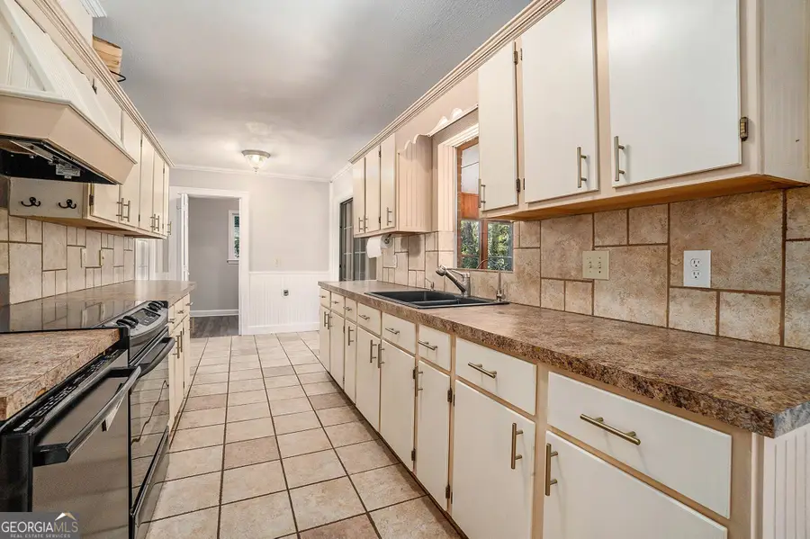 7067 Pleasant Drive, Austell, GA 30168 - Image #3