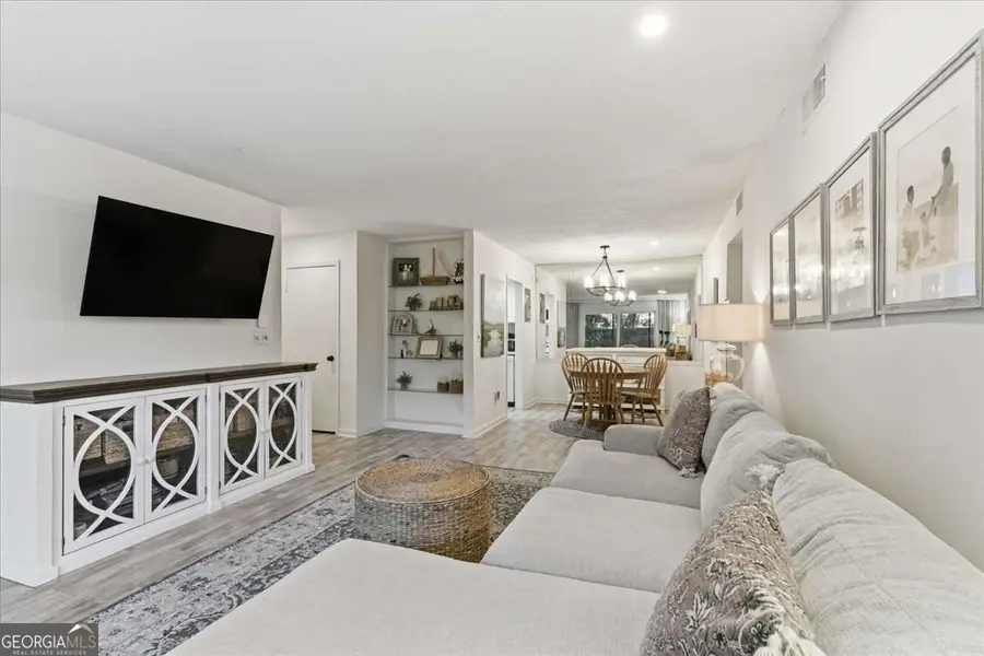 6851 Roswell Road #J14, Sandy Springs, GA 30328 - Image #3