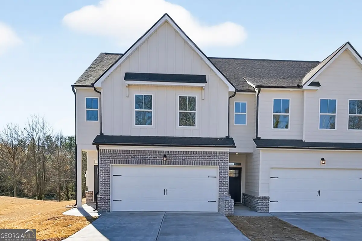 562 Madison Street #100, Commerce, GA 30529 - Image #1