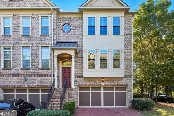 3655 E Paces Walk Ne, Atlanta, GA 30326