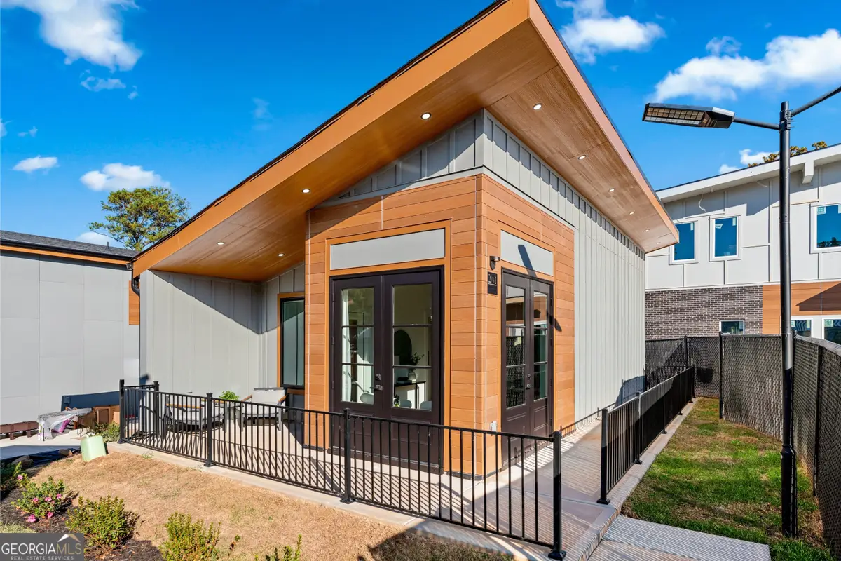 6305 Shannon Parkway #UNIT 201, Union City, GA 30291 - Image #1