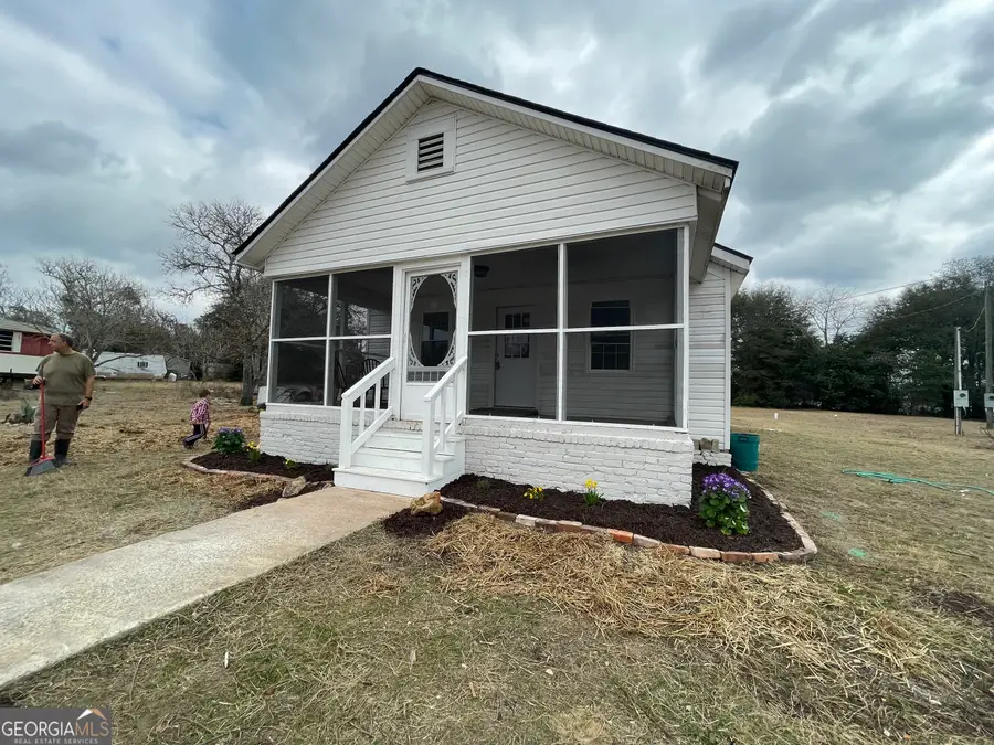 20 Sandy Drive, Hawkinsville, GA 31036 - Image #2