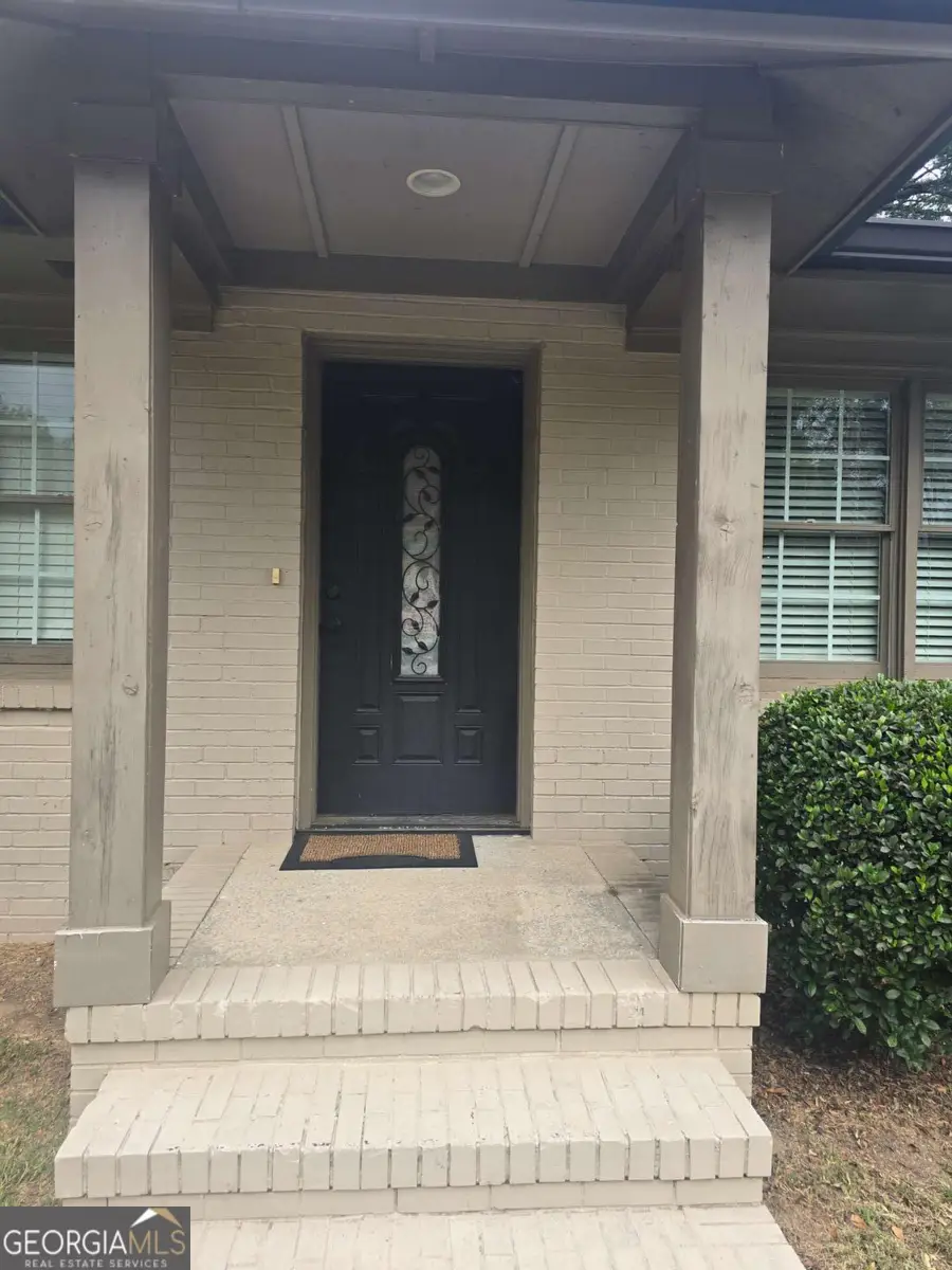 217 Bellview Street, Winder, GA 30680 - Image #2