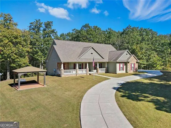1560 Garland Mountain Trail, Waleska, GA 30183