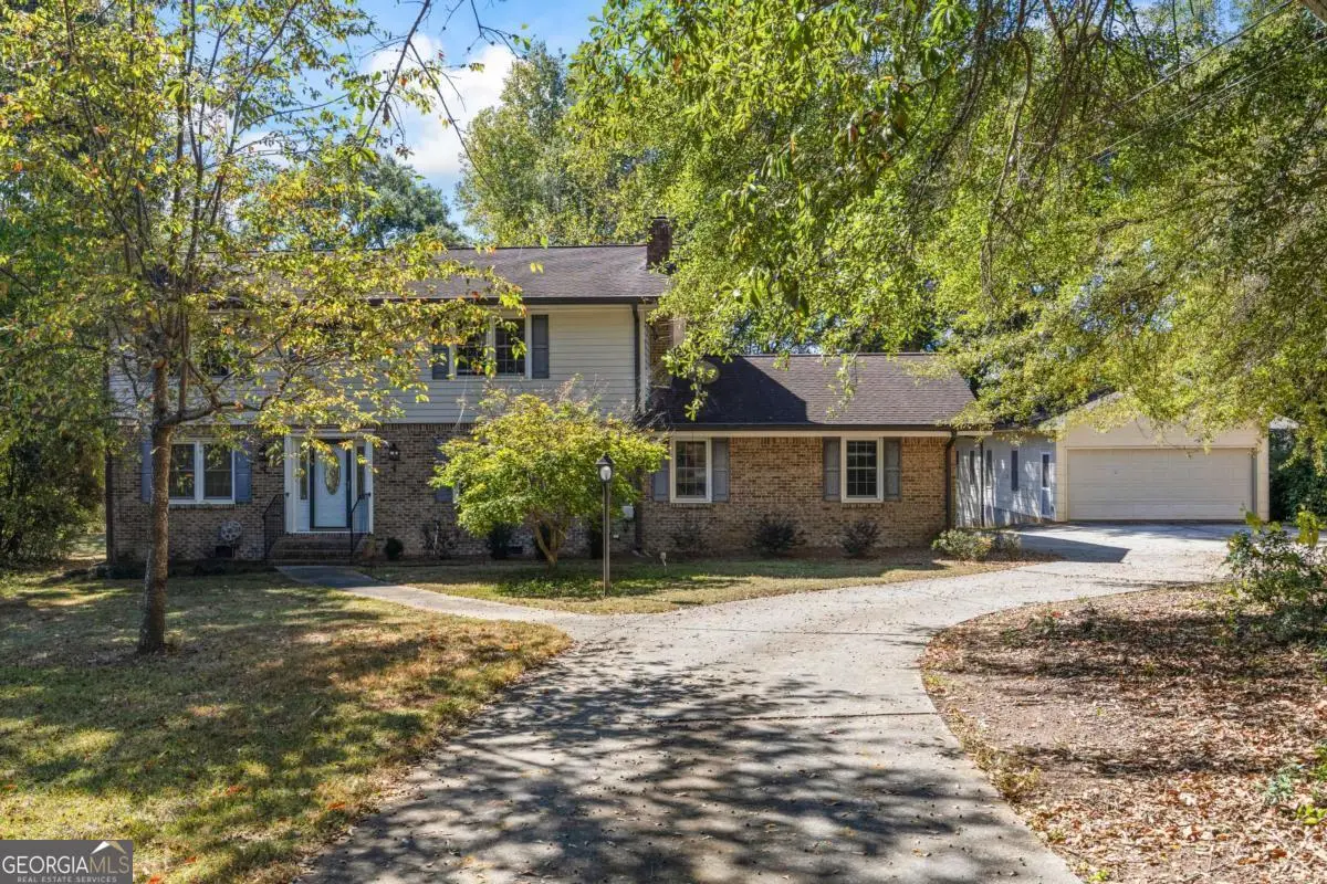 584 Oak Court Nw, Conyers, GA 30012 - Image #1